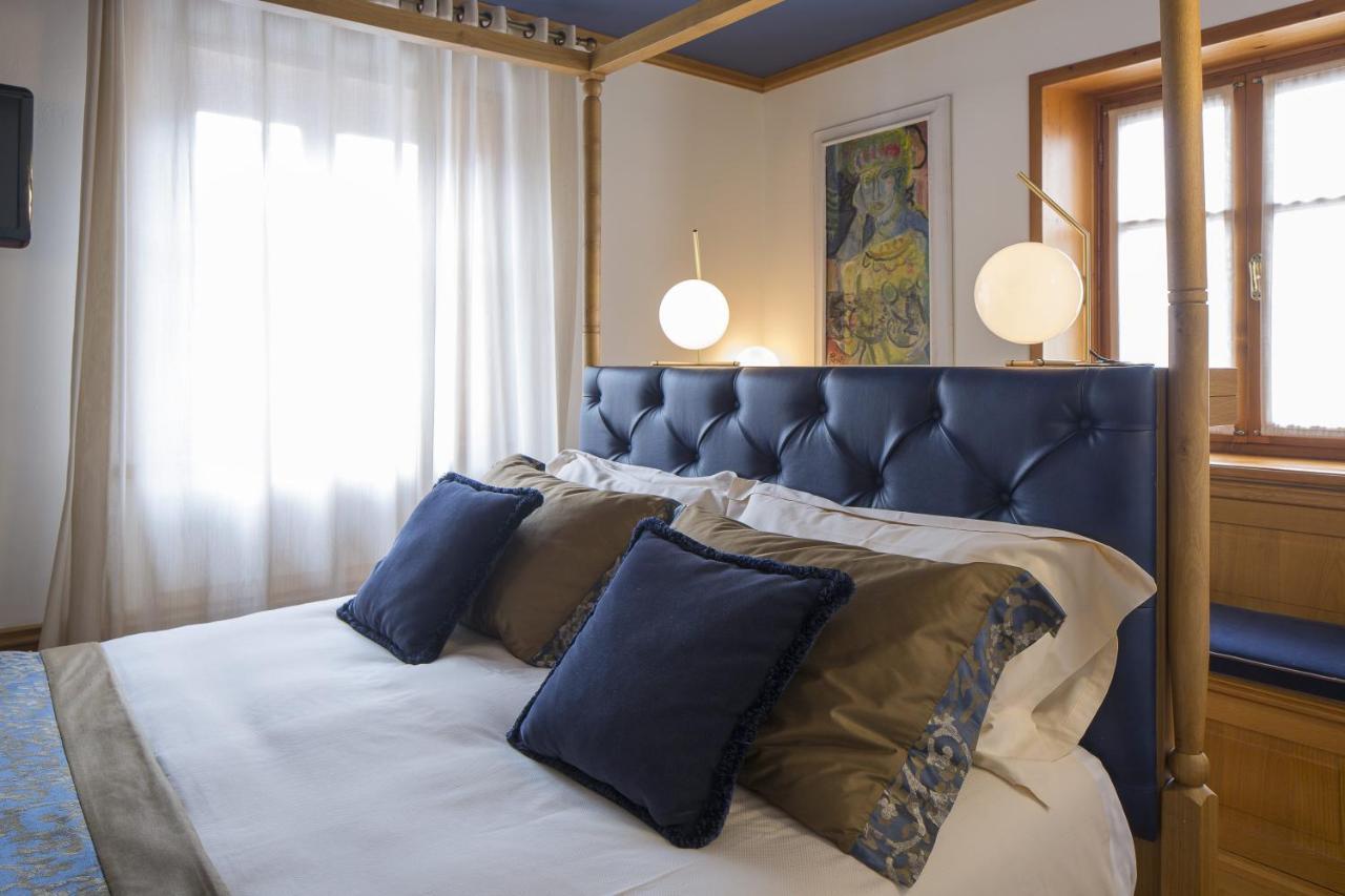 Ambra Cortina Luxury&Fashion Hotel 코르티나 담페조 외부 사진